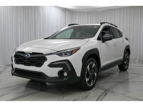 New 2025 Subaru Crosstrek 2.5i Limited w/ Crosstrek Mirror Package image 4