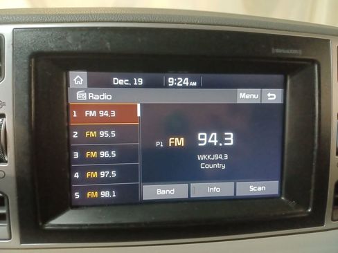 Used 2019 Kia Sportage LX w/ LX Popular Package image 12