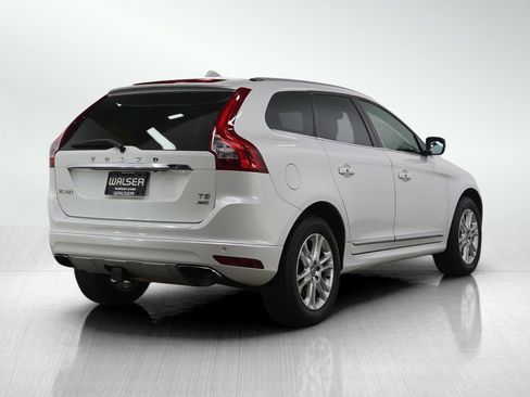 Used 2016 Volvo XC60 T5 Premier w/ Protection Package image 5