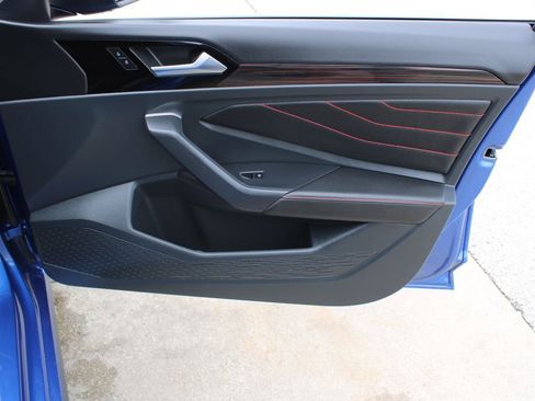 Certified 2024 Volkswagen Jetta GLI 40th Anniversary Edition image 23