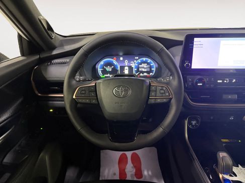 New 2026 Toyota Grand Highlander AWD Hybrid image 17