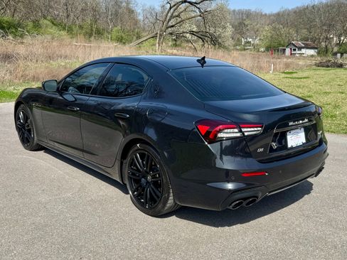 Used 2023 Maserati Ghibli Modena Q4 image 3