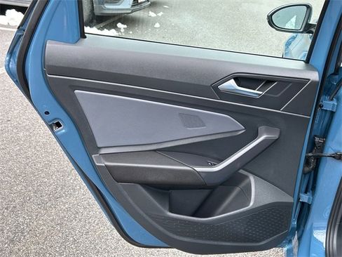 Certified 2025 Volkswagen Jetta SEL image 22
