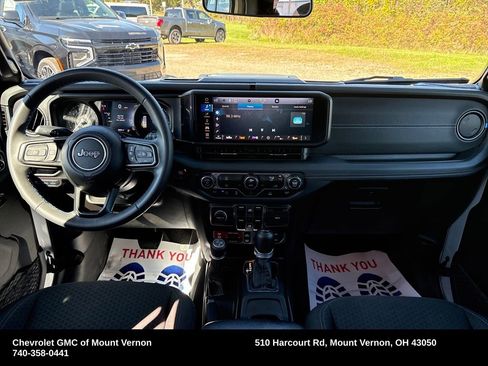 Used 2024 Jeep Wrangler Unlimited Rubicon 4xe image 14