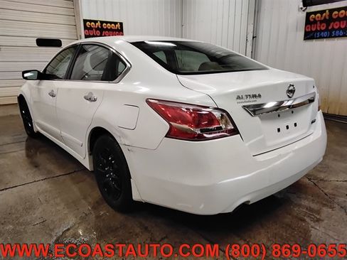 Used 2013 Nissan Altima 2.5 S FWD image 6
