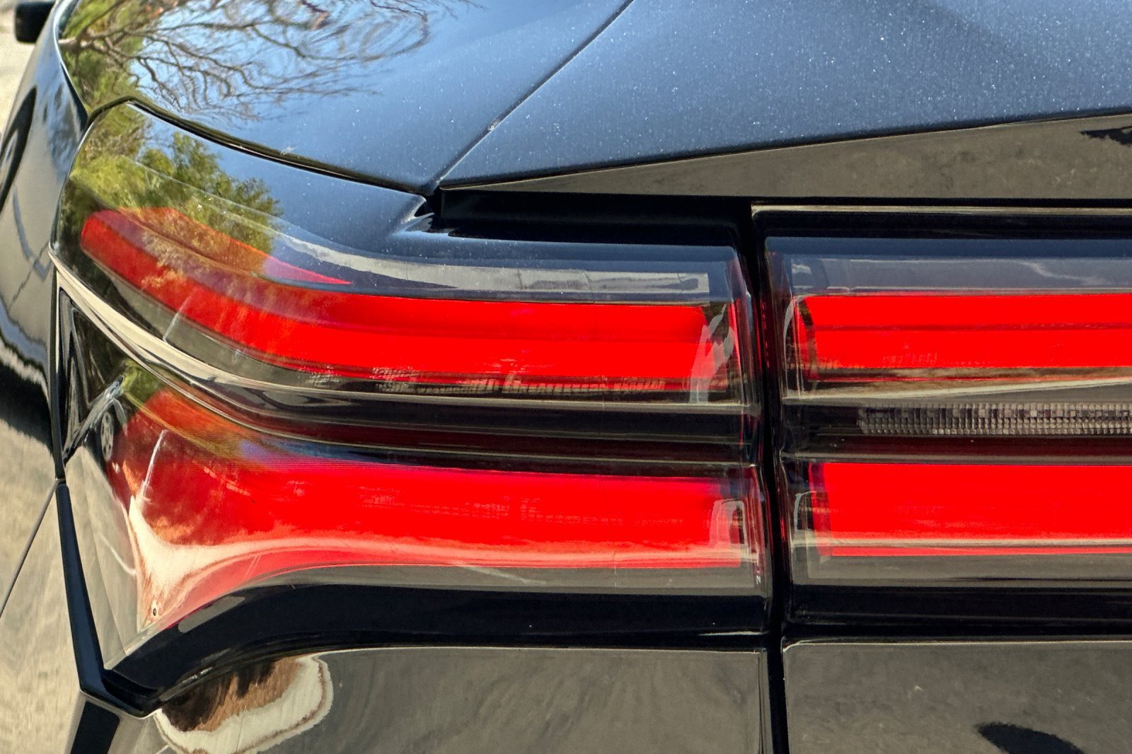 Used 2024 Chevrolet Equinox EV RS FWD image 47