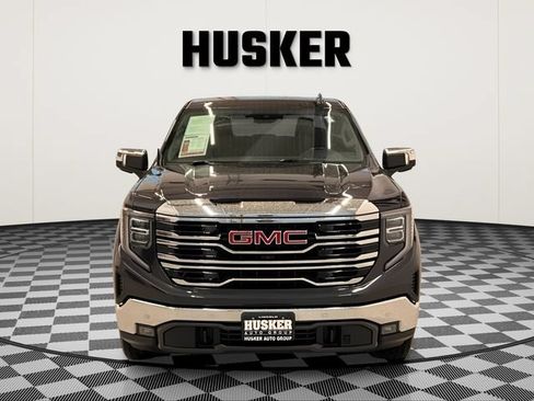 Certified 2023 GMC Sierra 1500 SLT w/ SLT Premium Plus Package AWD/4WD image 5