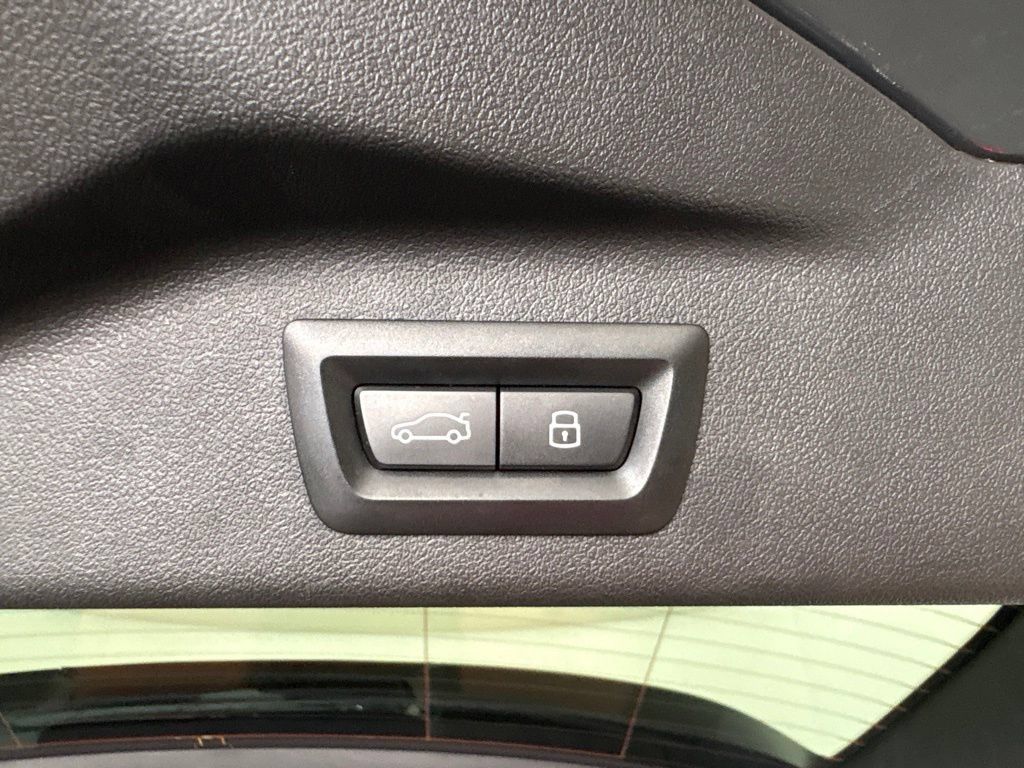 Certified 2026 BMW X7 xDrive40i AWD/4WD image 34
