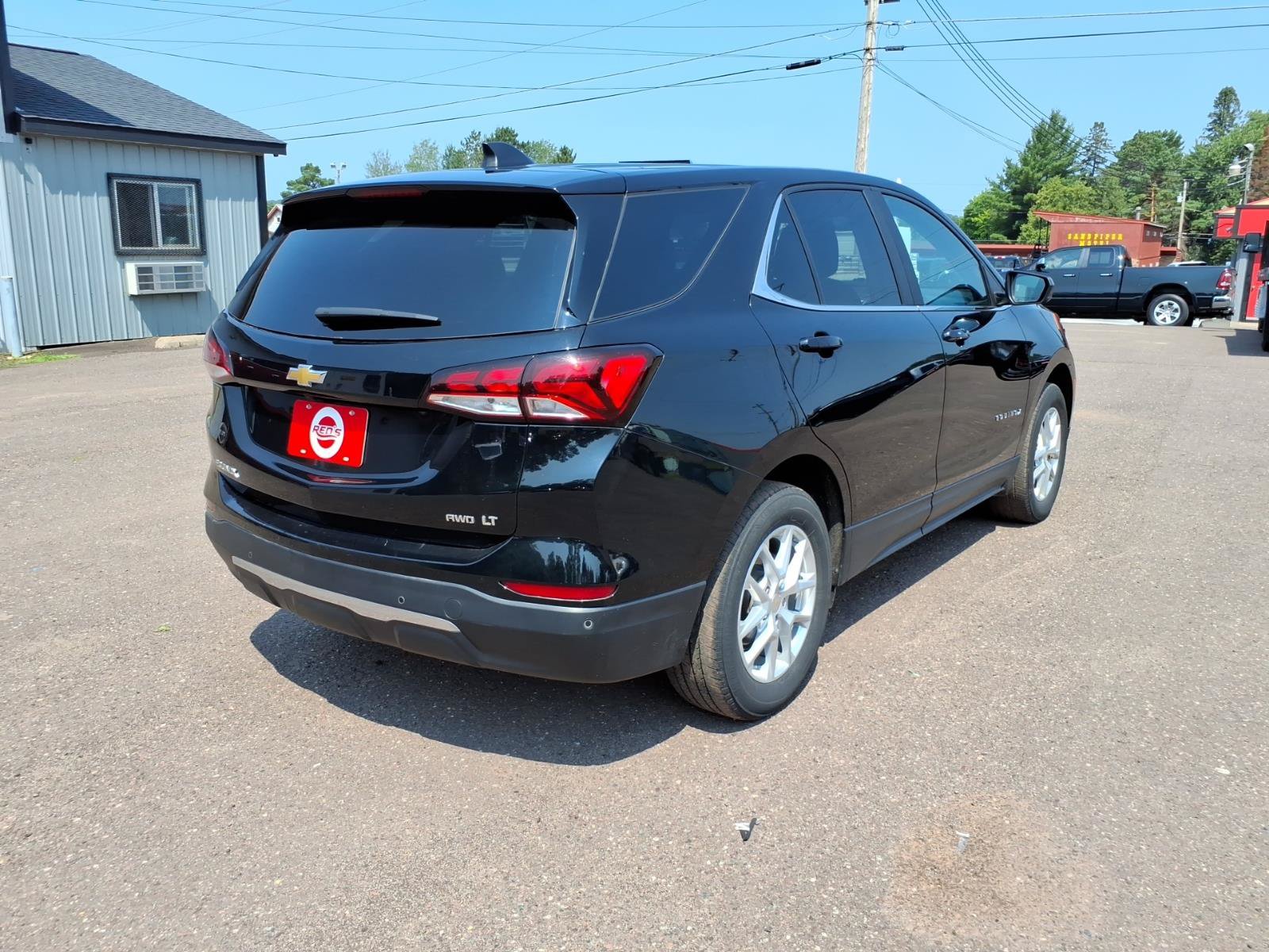 Used 2022 Chevrolet Equinox LT AWD/4WD image 6