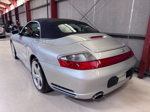 Used 2004 Porsche 911 Carrera 4S AWD/4WD image 17