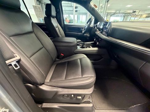 Used 2025 Chevrolet Tahoe LT AWD/4WD image 41