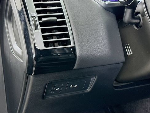 Used 2019 Land Rover Range Rover AWD/4WD image 10