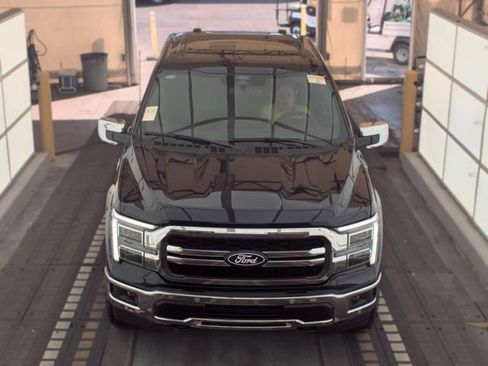 Used 2025 Ford F150 Lariat w/ Equipment Group 501A Mid AWD/4WD image 3