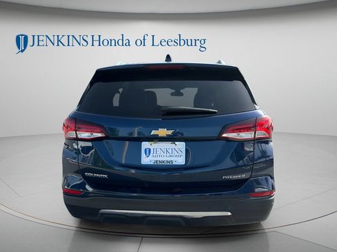 Used 2022 Chevrolet Equinox Premier FWD image 4