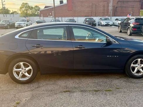 Used 2017 Chevrolet Malibu LS image 5