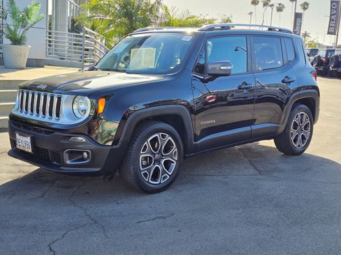 Used 2017 Jeep Renegade Limited FWD image 3