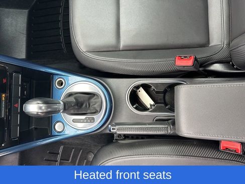 Used 2017 Volkswagen Beetle 1.8T SE image 32