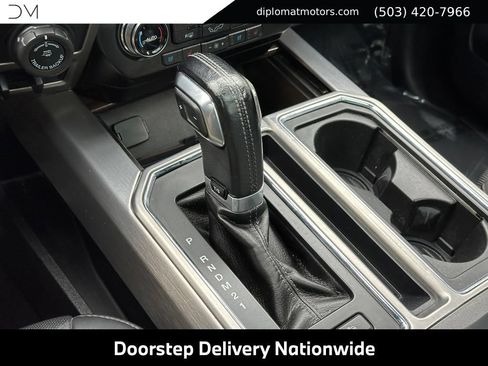Used 2016 Ford F150 Platinum w/ Equipment Group 701A Luxury AWD/4WD image 40