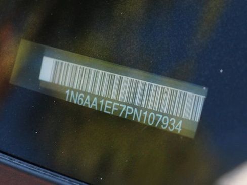 Used 2023 Nissan Titan SV w/ SV Convenience Package image 49