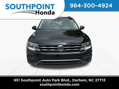 Used 2019 Volkswagen Tiguan SE w/ Panoramic Sunroof Package