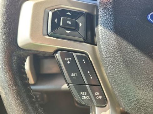 Used 2020 Ford F350 Lariat w/ Lariat Ultimate Package AWD/4WD image 28