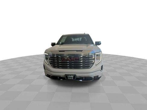 Certified 2023 GMC Sierra 1500 Denali AWD/4WD image 3