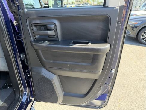 Used 2015 RAM 1500 Express image 24