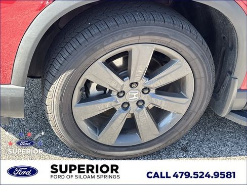 Used 2025 Honda Pilot Sport image 13