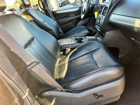 Used 2019 Dodge Grand Caravan GT image 10