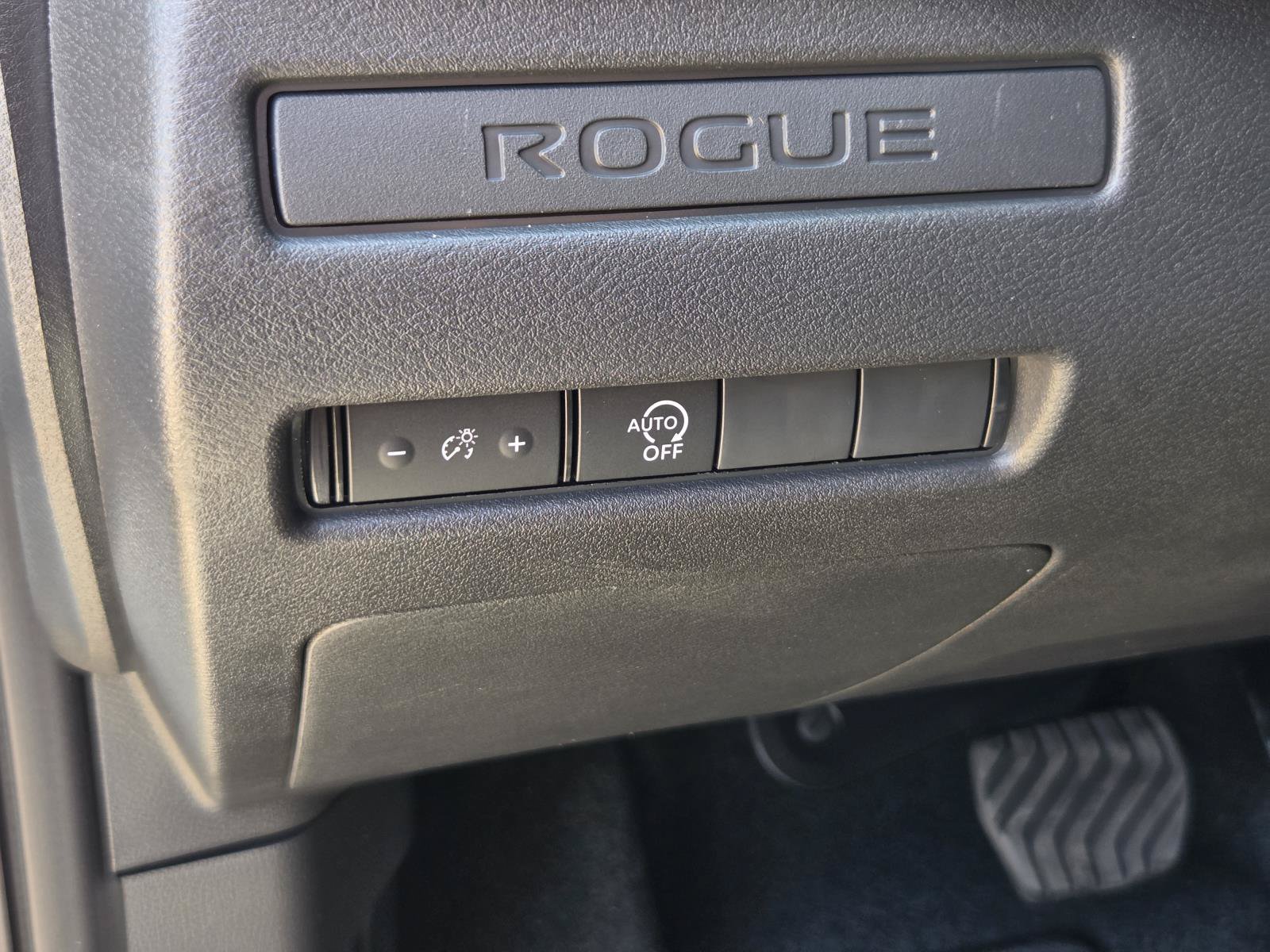 New 2026 Nissan Rogue S FWD image 18