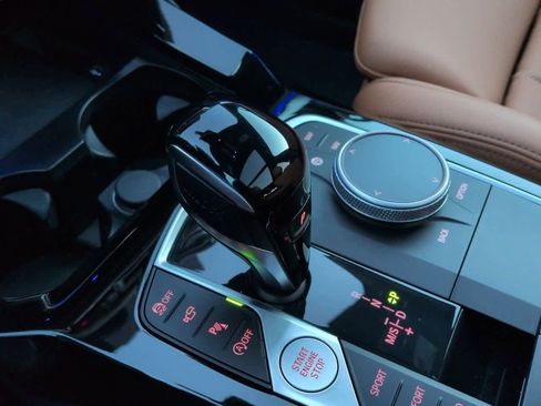 Used 2023 BMW X3 xDrive30i w/ Premium Package image 32