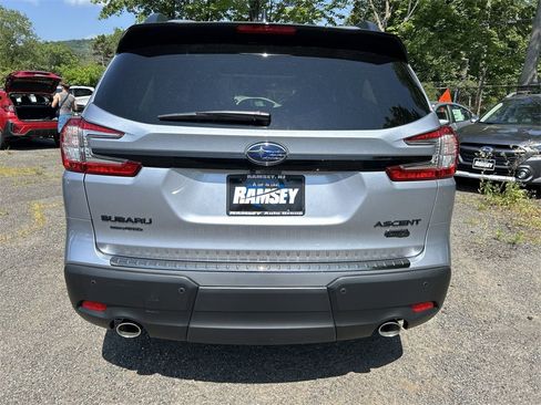 Used 2025 Subaru Ascent Onyx Edition w/ Onyx Package image 7