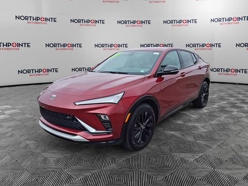 Used 2024 Buick Envista Sport Touring w/ Convenience I Package image 2