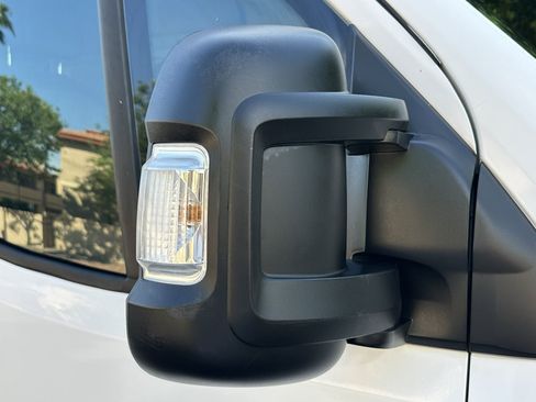 Used 2023 RAM ProMaster 2500 FWD image 43