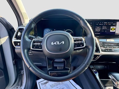 Certified 2023 Kia Sorento SX Prestige AWD/4WD image 14