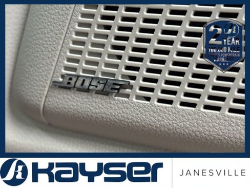 Used 2024 Kia Carnival SX Prestige image 29