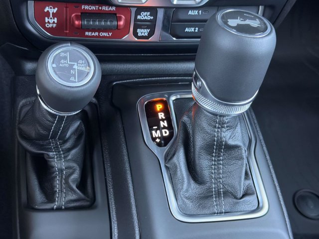 New 2027 Jeep Wrangler Unlimited Rubicon AWD/4WD image 35
