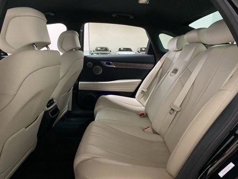 Used 2024 Genesis G80 image 72