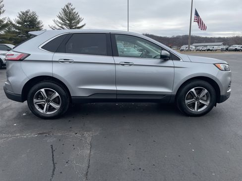 Used 2024 Ford Edge SEL w/ Convenience Package image 6