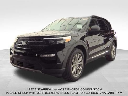 Used 2024 Ford Explorer XLT w/ Equipment Group 202A AWD/4WD image 1