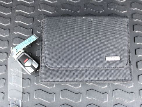 Used 2019 Audi Q7 3.0T Prestige image 32