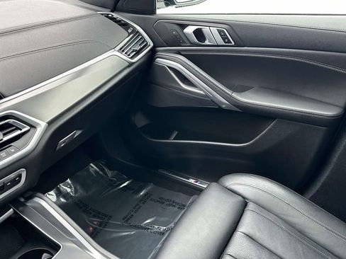 Used 2020 BMW X6 xDrive40i w/ M Sport Package image 39