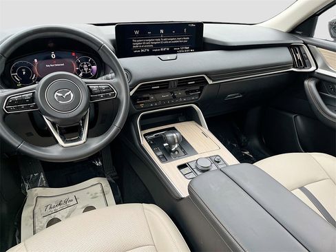 Certified 2025 MAZDA CX-90 Plug-In Hybrid w/Premium Sport image 24