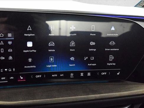 Used 2025 Audi Q5 Premium w/ Convenience Package image 15