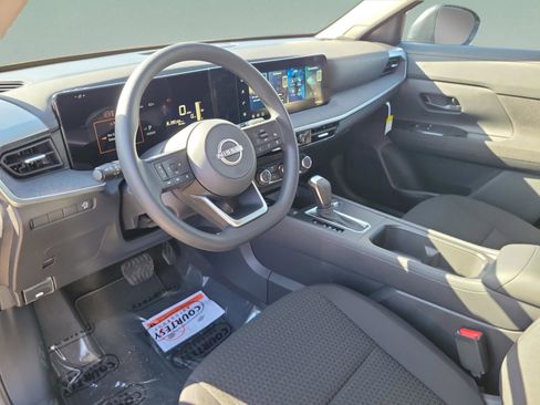 New 2026 Nissan Kicks S image 16