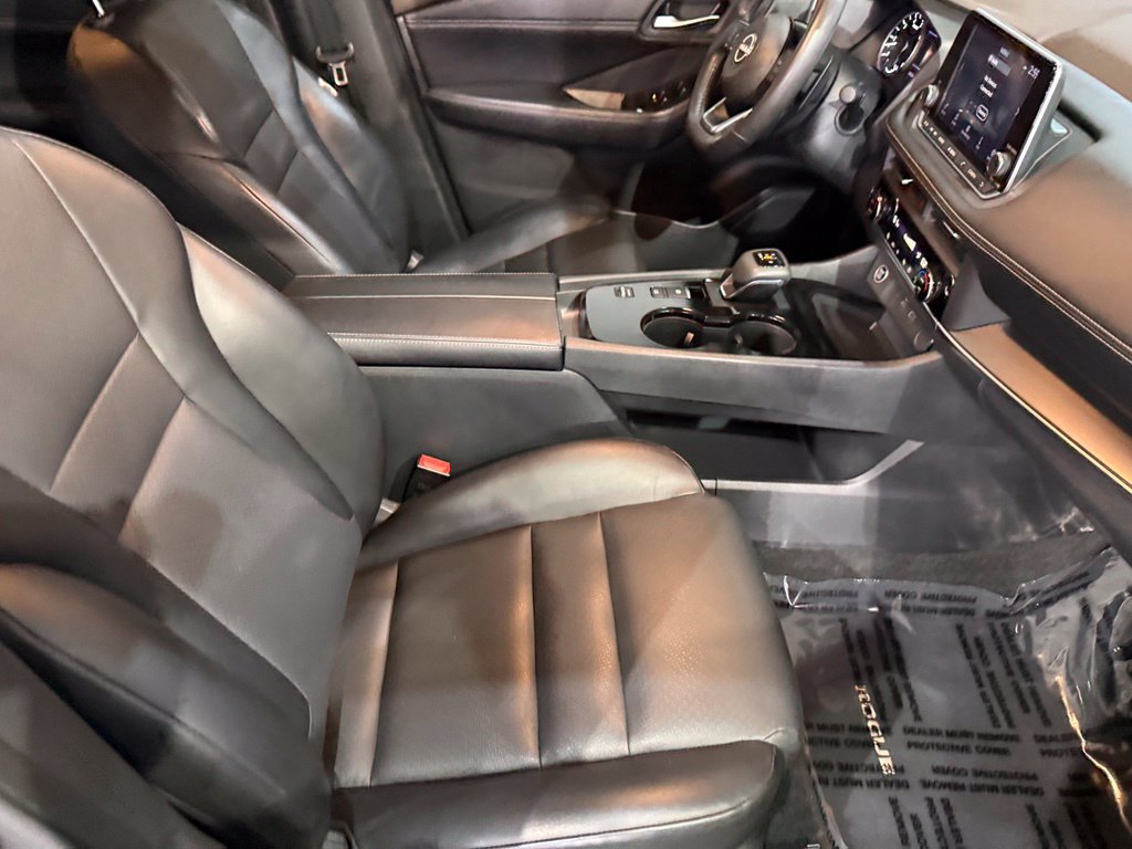 Certified 2023 Nissan Rogue SV w/ SV Premium B Package FWD image 28