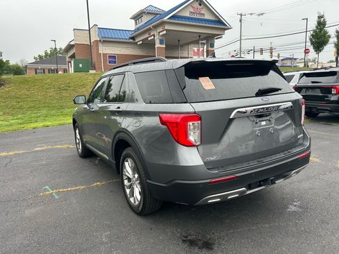 Used 2024 Ford Explorer XLT w/ Equipment Group 202A AWD/4WD image 7