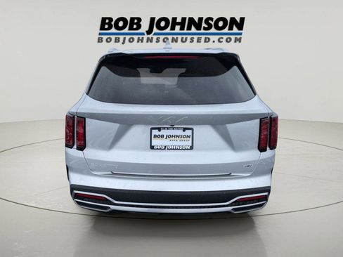 Used 2023 Kia Sorento EX image 6