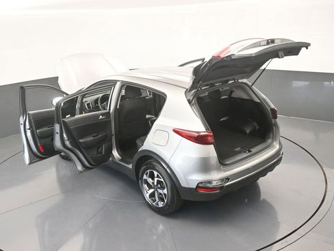 Used 2020 Kia Sportage LX image 62