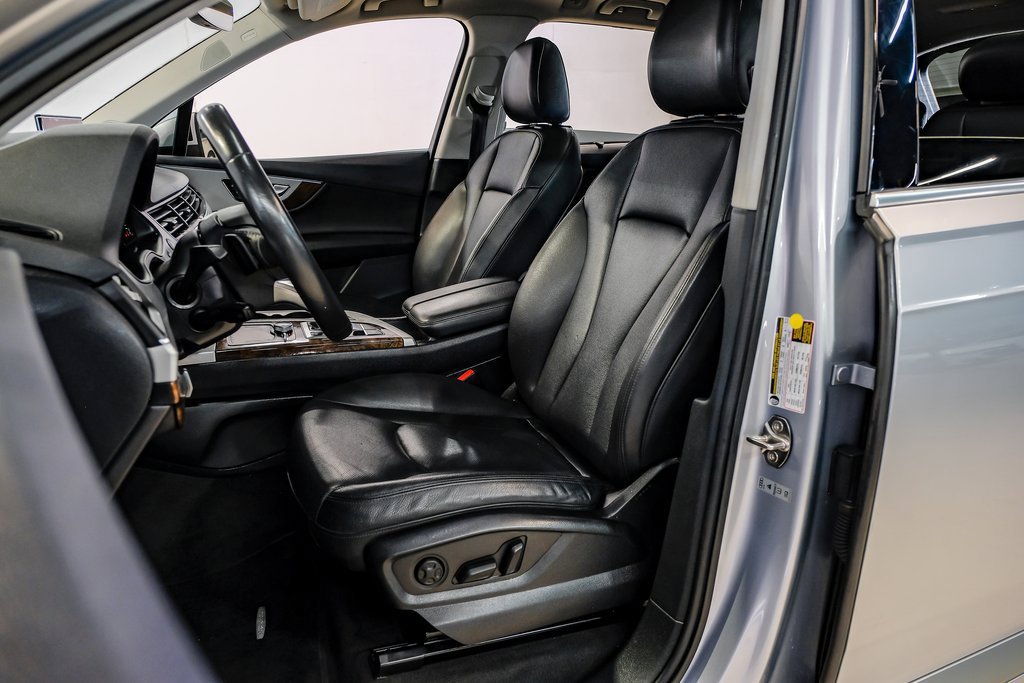 Used 2018 Audi Q7 2.0T Premium Plus AWD/4WD image 39